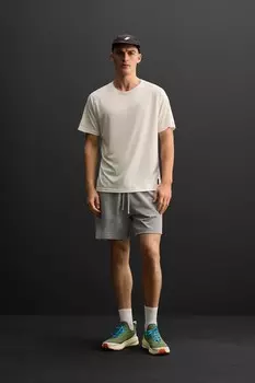 Мягкая техническая футболка ZARA, устрично-белый