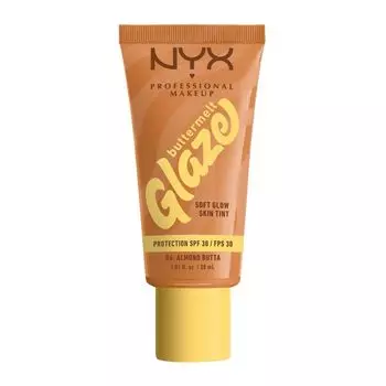 Мягкая тональная основа Buttermelt glaze spf 30 NYX Professional Makeup, цвет almond butta, 30 мл