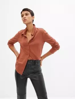 Мягкая трикотажная рубашка Gap, коричневый