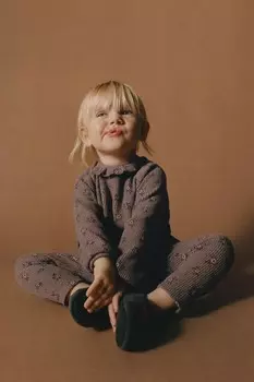 Мягкие на ощупь леггинсы с цветочным принтом ZARA, шоколадно-коричневый