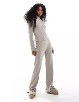 Мягкие на ощупь расклешенные брюки с разрезом по низу Miss Selfridge