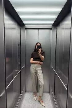 Мягкие укороченные брюки ZARA, цвет Sand/Marl