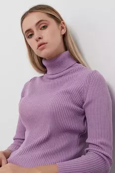 Мягкий акриловый свитер с водолазкой стандартного кроя в рубчик 4614102 Lela, матовый сиреневый