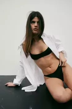 Мягкий атласный бюстгальтер H&M, черный