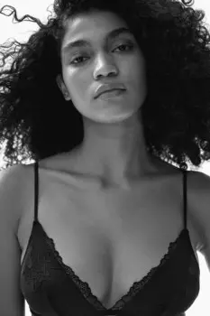 Мягкий бюстгальтер с подкладкой из микрофибры H&M, черный