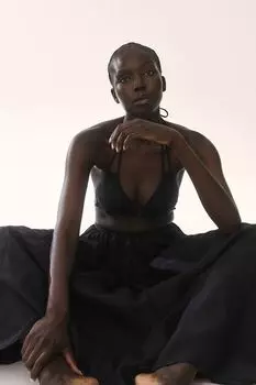 Мягкий лиф бикини с треугольными чашечками H&M, черный