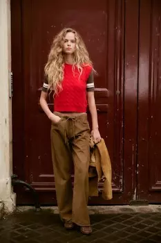 Мягкий на ощупь жилет из трикотажной пряжи с косами ZARA, красный
