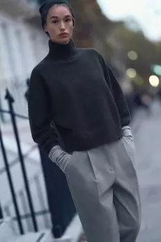 Мягкий трикотажный свитер basic ZARA, темно-серый
