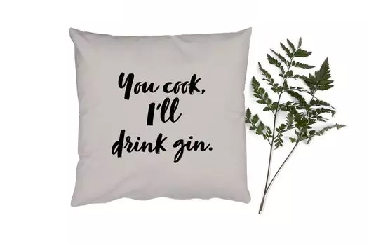 MuchoWow Декоративная подушка Диванная подушка Декоративная подушка для гостиной 60 x 60 см Ты готовишь, я пью джин - цитаты - пословицы - джин - чехол на подушку - хлопчатобумажная ткань - декоративные наволочки