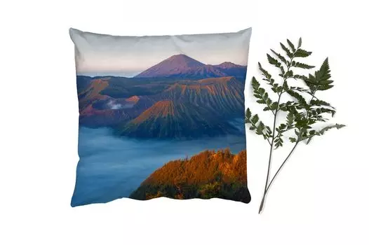MuchoWow Декоративная подушка Диванная подушка Декоративная подушка для гостиной 45 x 45 см Вулкан - Природа - Туман - Чехлы для подушек - Декоративные чехлы для подушек - Декоративные чехлы для подушек