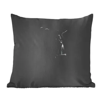 MuchoWow Horses - портрет темной лошади на черном фоне - 60x60 см - чехол на подушку - хлопчатобумажная ткань - декоративные чехлы на подушки