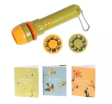 Мулен Роти, обучающий набор, фонарик-проектор с книгами Le Jardin Moulin Roty