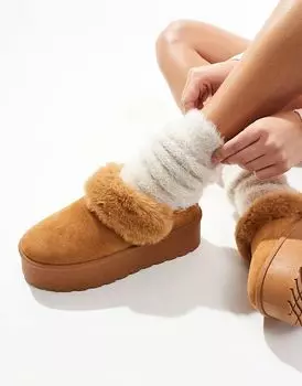 Мюли из искусственного меха на плоской подошве в коричневом цвете SEQWL