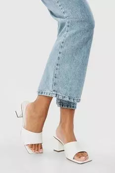 Мюли широкого кроя на низком блочном каблуке под крокодила boohoo, белый