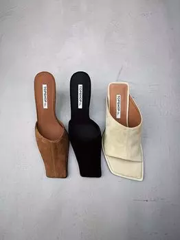 Мюли Topshop Premium Dante из натуральной замши с квадратным носком и каблуком черного цвета