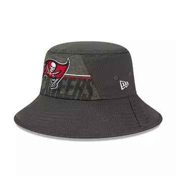 Мужская эластичная панама New Era Pewter Tampa Bay Buccaneers 2023, тренировочный лагерь НФЛ
