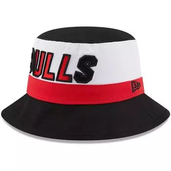 Мужская белая/черная панама New Era Chicago Bulls сзади