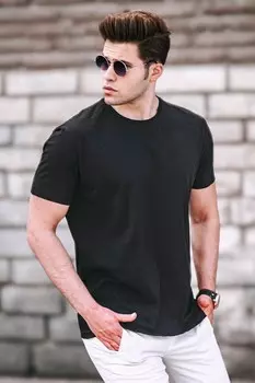 Мужская черная базовая футболка 5268 Madmext, черный