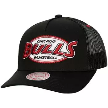Мужская черная кепка Mitchell & Ness Chicago Bulls Team Seal Trucker Snapback