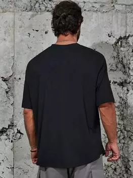 Мужская футболка Manfinity LEGND plus size, надпись, узор, короткий рукав, черный цвет