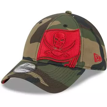 Мужская кепка New Era Camo Tampa Bay Buccaneers Punched Out 39THIRTY Flex Hat