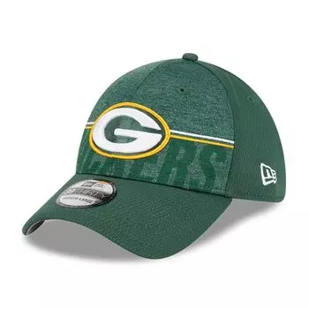 Мужская кепка New Era Green Green Bay Packers 2023 NFL Training Camp 39THIRTY Flex Fit Hat