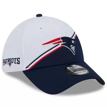 Мужская кепка New Era White/темно-синяя New England Patriots 2023 Sideline 39THIRTY Flex Hat