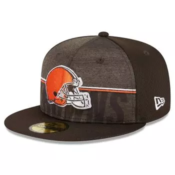 Мужская облегающая кепка New Era Brown Cleveland Browns 2023 NFL Training Camp 59FIFTY