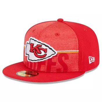 Мужская облегающая кепка New Era Red Kansas City Chiefs 2023 NFL Training Camp 59FIFTY