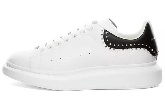 Кроссовки Alexander McQueen Oversized White Studs