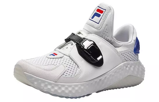 Мужская обувь Lifestyle с низким верхом, белого/черного/синего цвета Fila Fusion