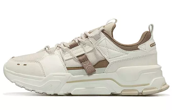 Мужская обувь Lifestyle с низким верхом бежевого/коричневого цвета Xtep