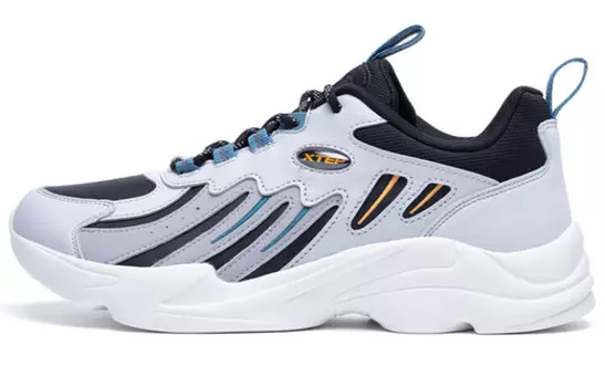 Мужская обувь Lifestyle с низким верхом, черного/серого цвета Xtep