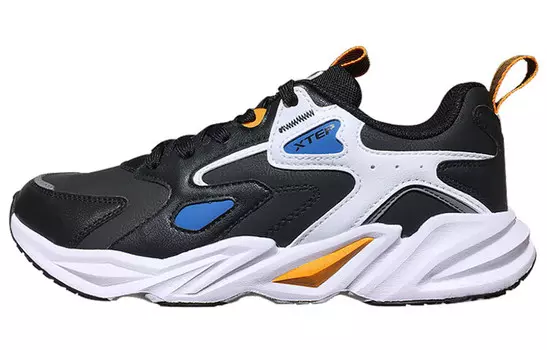 Мужская обувь Lifestyle с низким верхом, черного/белого цвета Xtep