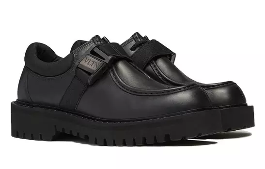 Мужская повседневная одежда Valentino VLTN