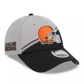 Мужская регулируемая кепка New Era серо-черная Cleveland Browns 2023 Sideline 9FORTY