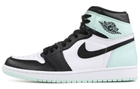 Кроссовки JORDAN 1 Retro High Igloo