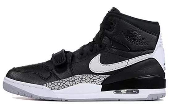 Кроссовки JORDAN Legacy 312 Black White