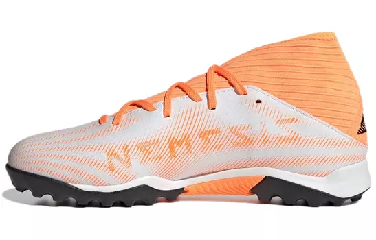 Мужские футбольные кроссовки Adidas Nemeziz