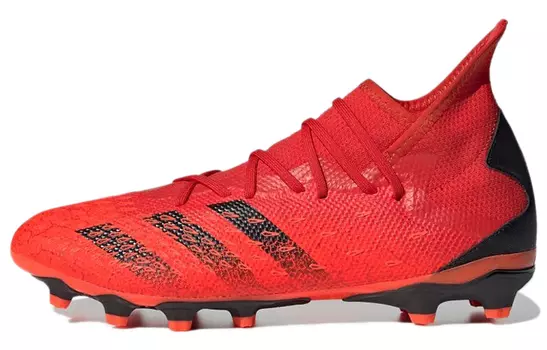 Мужские футбольные кроссовки Adidas Predator