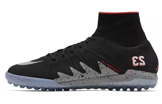 Мужские футбольные кроссовки Nike