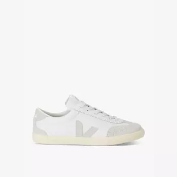 Мужские кожаные низкие кроссовки с вышитым логотипом volley Veja, белый