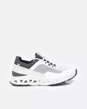 Мужские кроссовки на шнуровке с резиновой подошвой Xti, белый