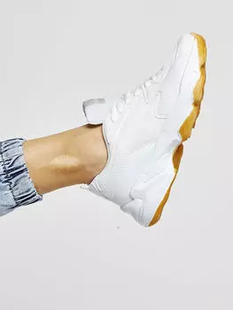 Мужские кроссовки на толстой подошве со шнуровкой Tonny Black