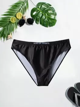 Мужские плавки больших размеров Manfinity Swimmode с треугольными буквами и принтом для отдыха, пляжа и бассейна, черный цвет
