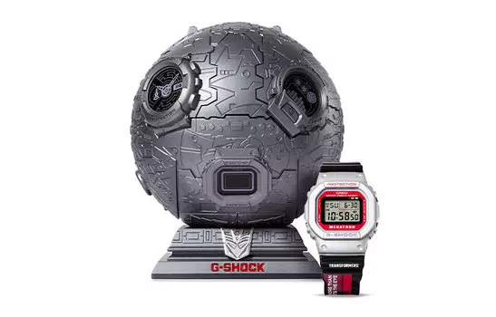 Мужские серые часы серии G-SQUAD CASIO