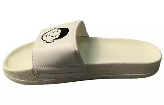 Мужские шлепанцы New Balance