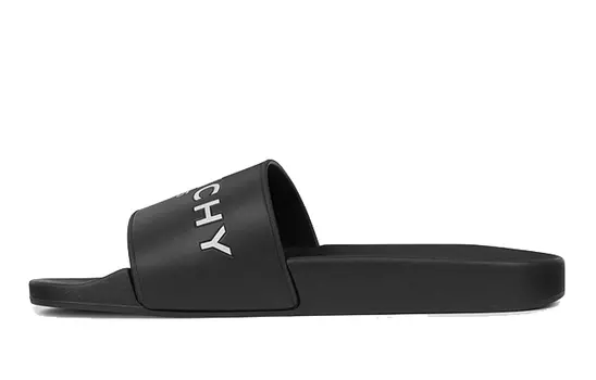 Мужские шлепанцы от Живанши