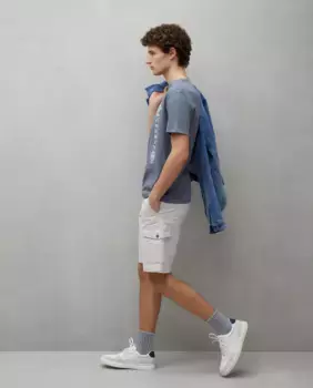 Мужские шорты-бермуды из эластичного хлопка с множеством карманов Easy Wear, цвет Hielo