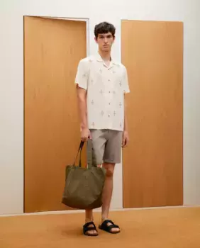 Мужские шорты-бермуды из хлопчатобумажной ткани с добавлением эластана Green Coast, светло-серый